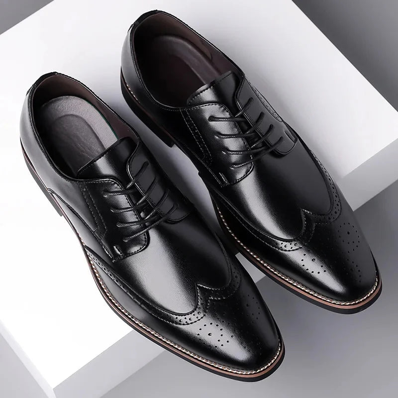 Classic Leather Brogue Wingtip Oxford Shoes for Men | Formal Wear